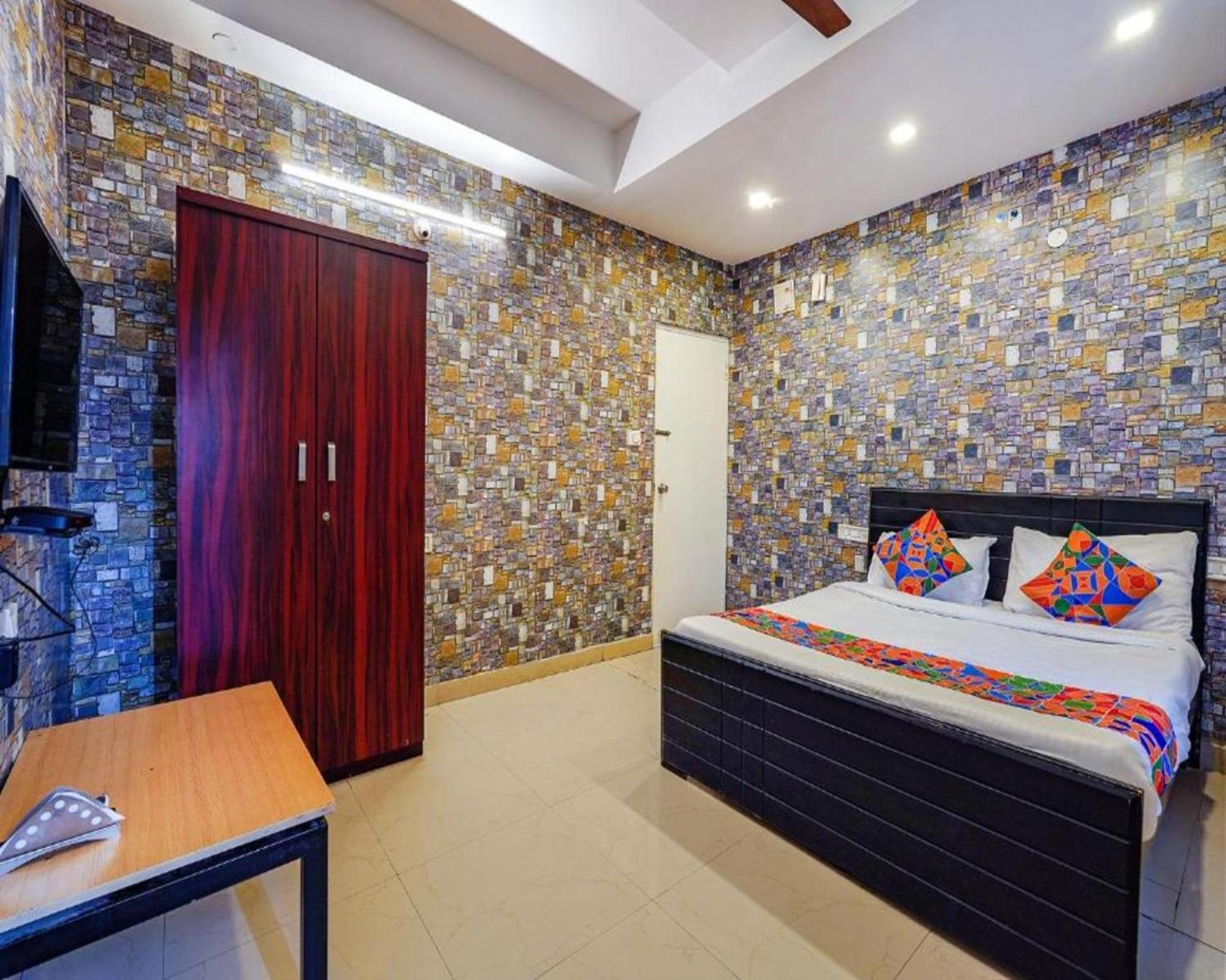 Fabexpress Kings Suites I Bangalore Buitenkant foto