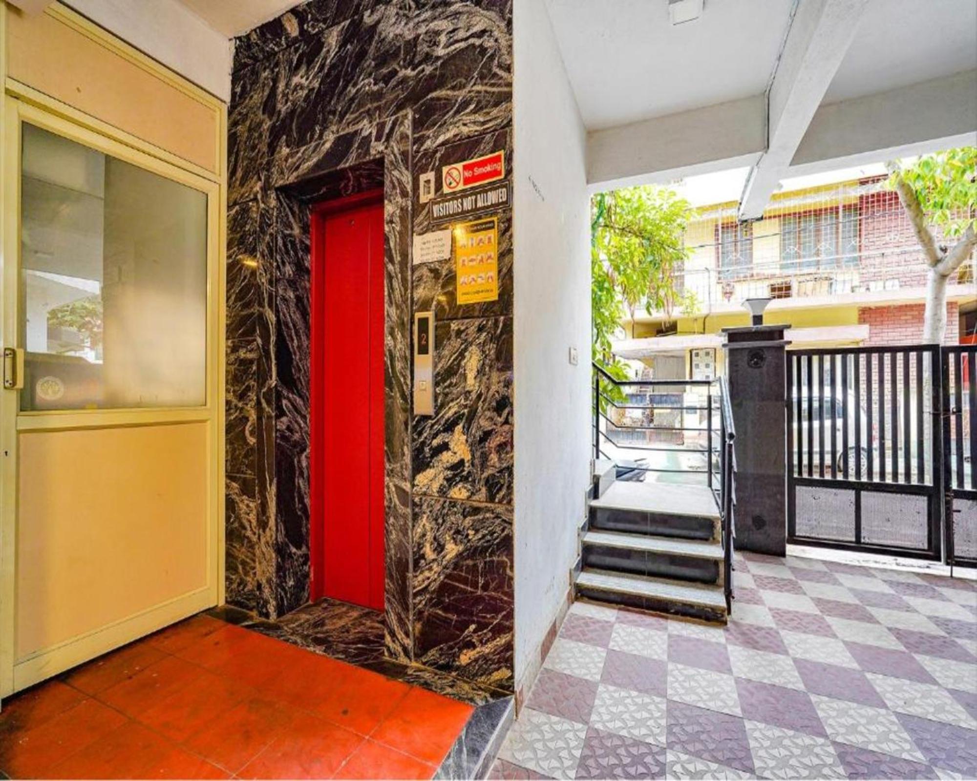 Fabexpress Kings Suites I Bangalore Buitenkant foto